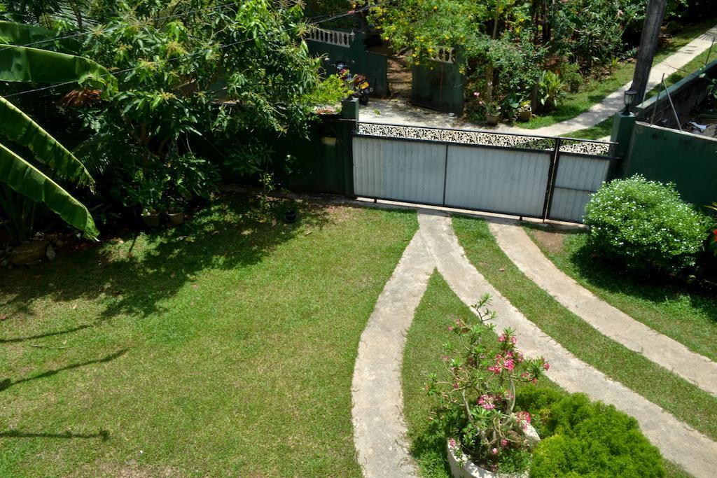 Villa16Hikkaduwa Buitenkant foto