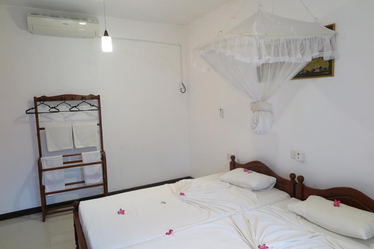 Villa16Hikkaduwa Kamer foto
